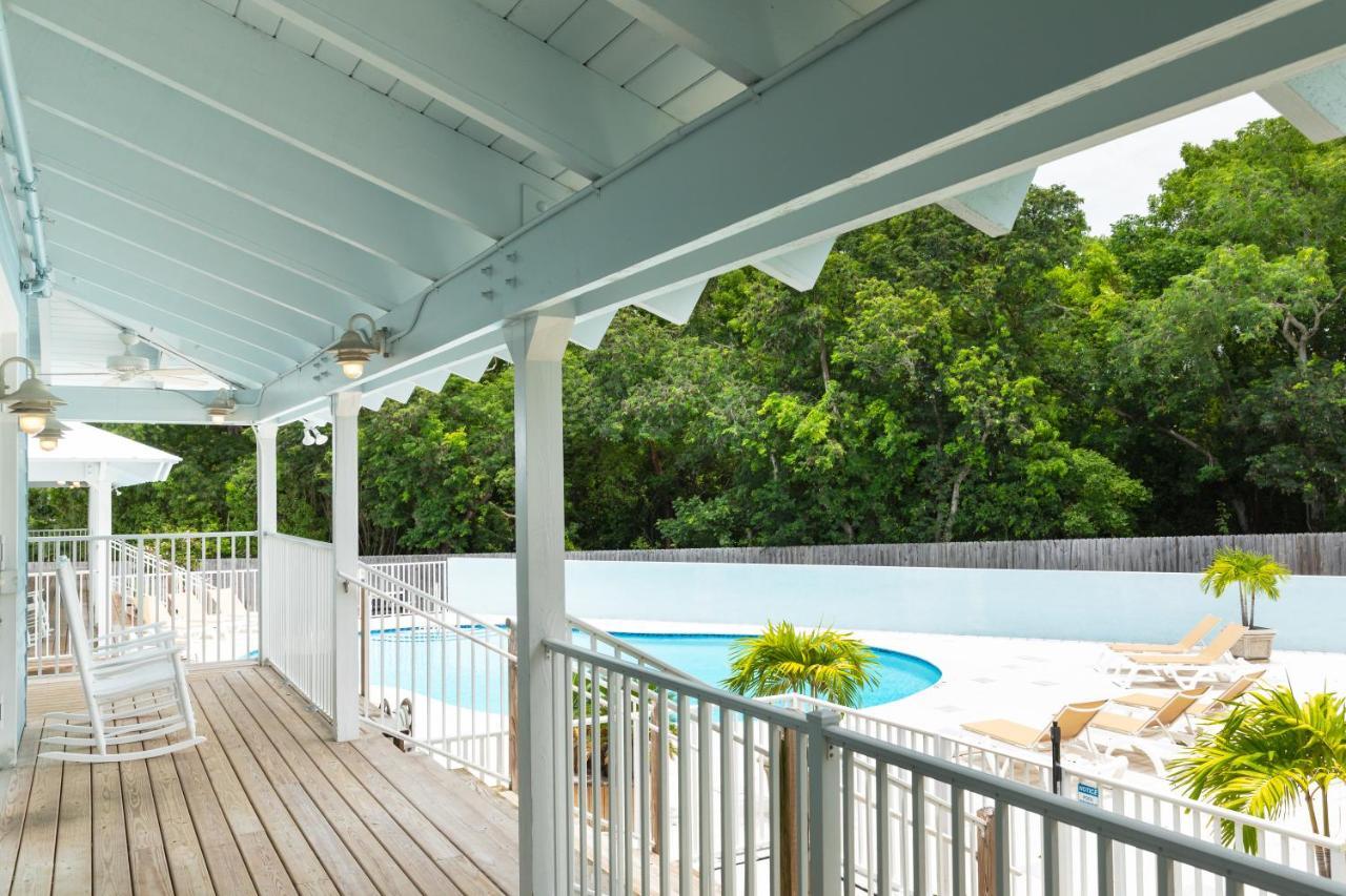 Dolphin Point Villas Key Largo Exterior photo