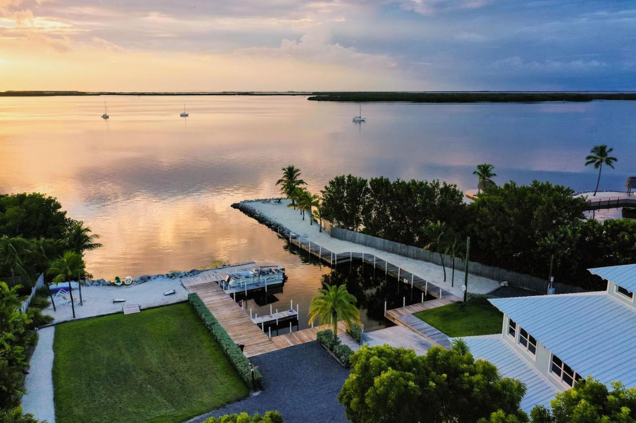 Dolphin Point Villas Key Largo Exterior photo