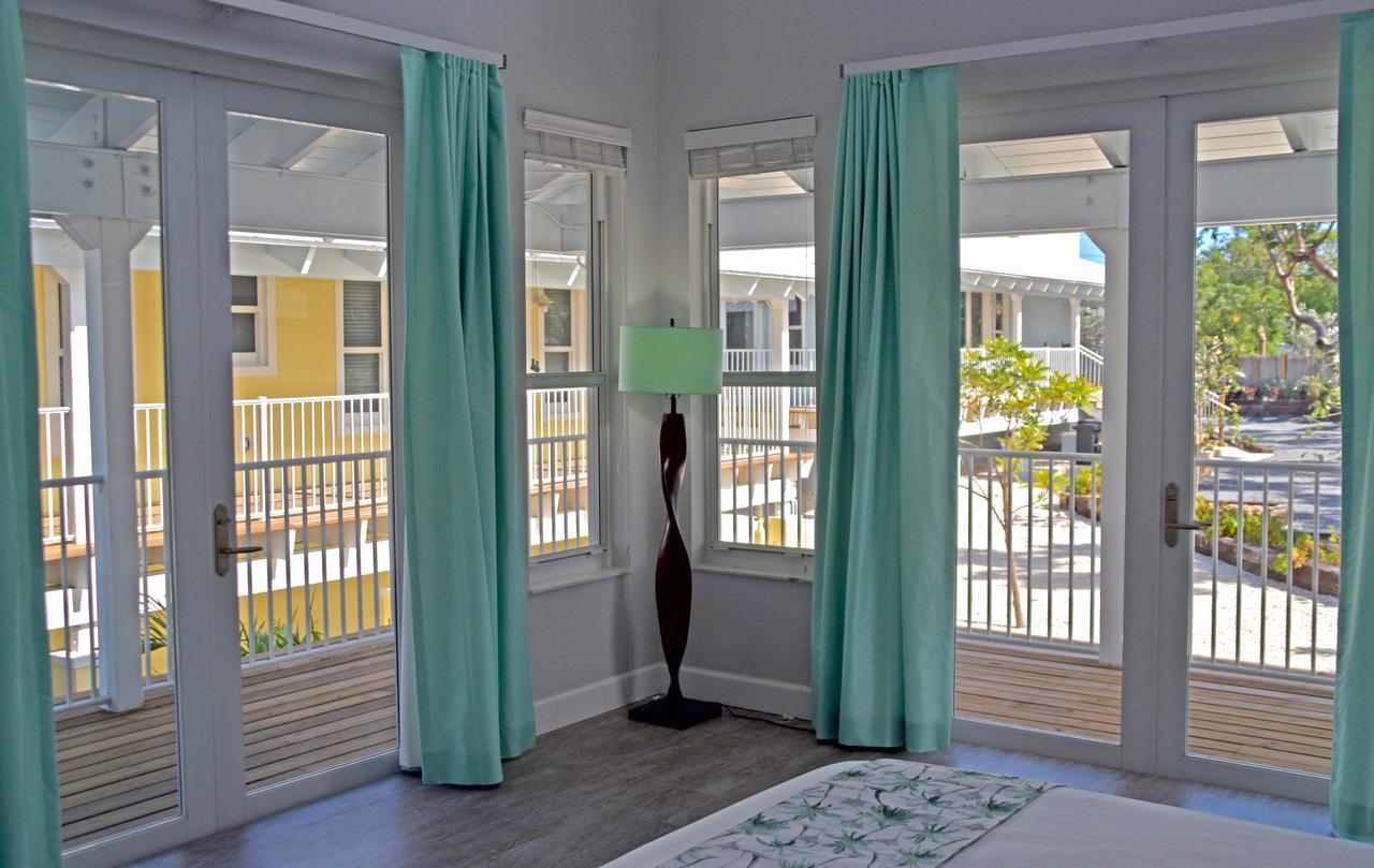Dolphin Point Villas Key Largo Exterior photo